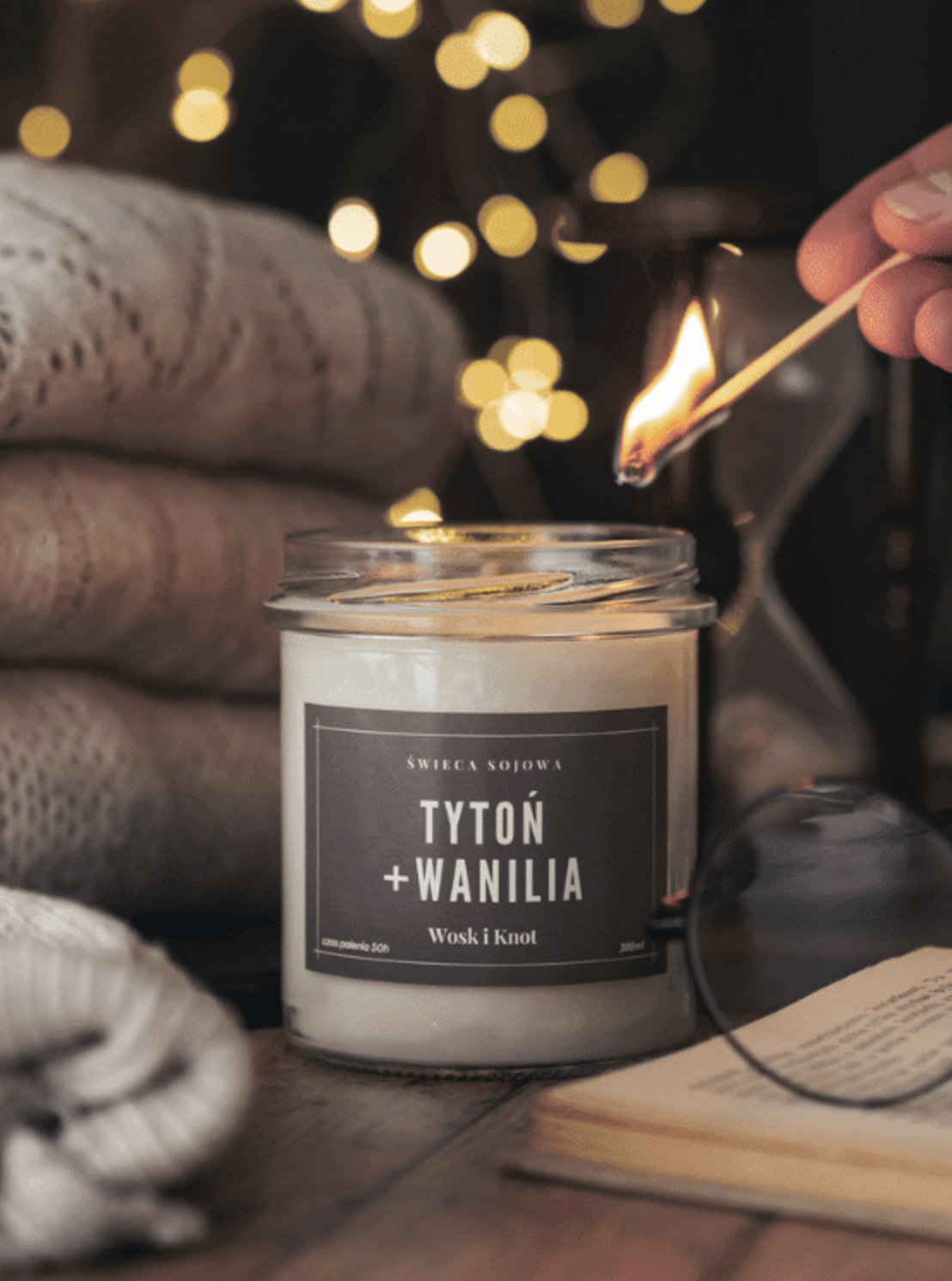 Handcrafted scented candle